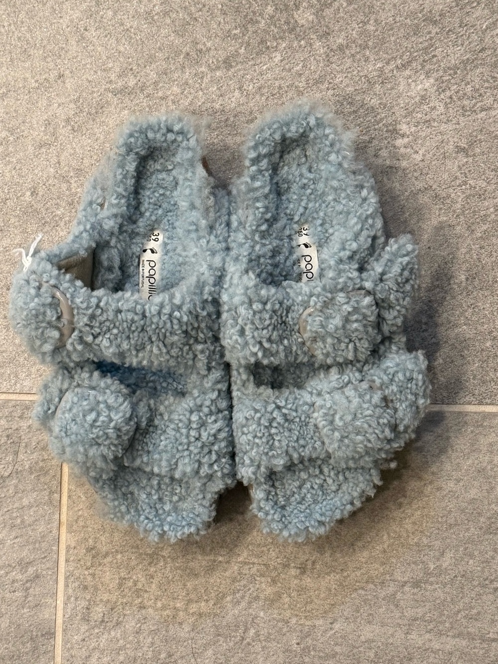 39N/US 8 Papillio Birkenstock Light Blue Shearling Arizona Bug Buckle Sandals